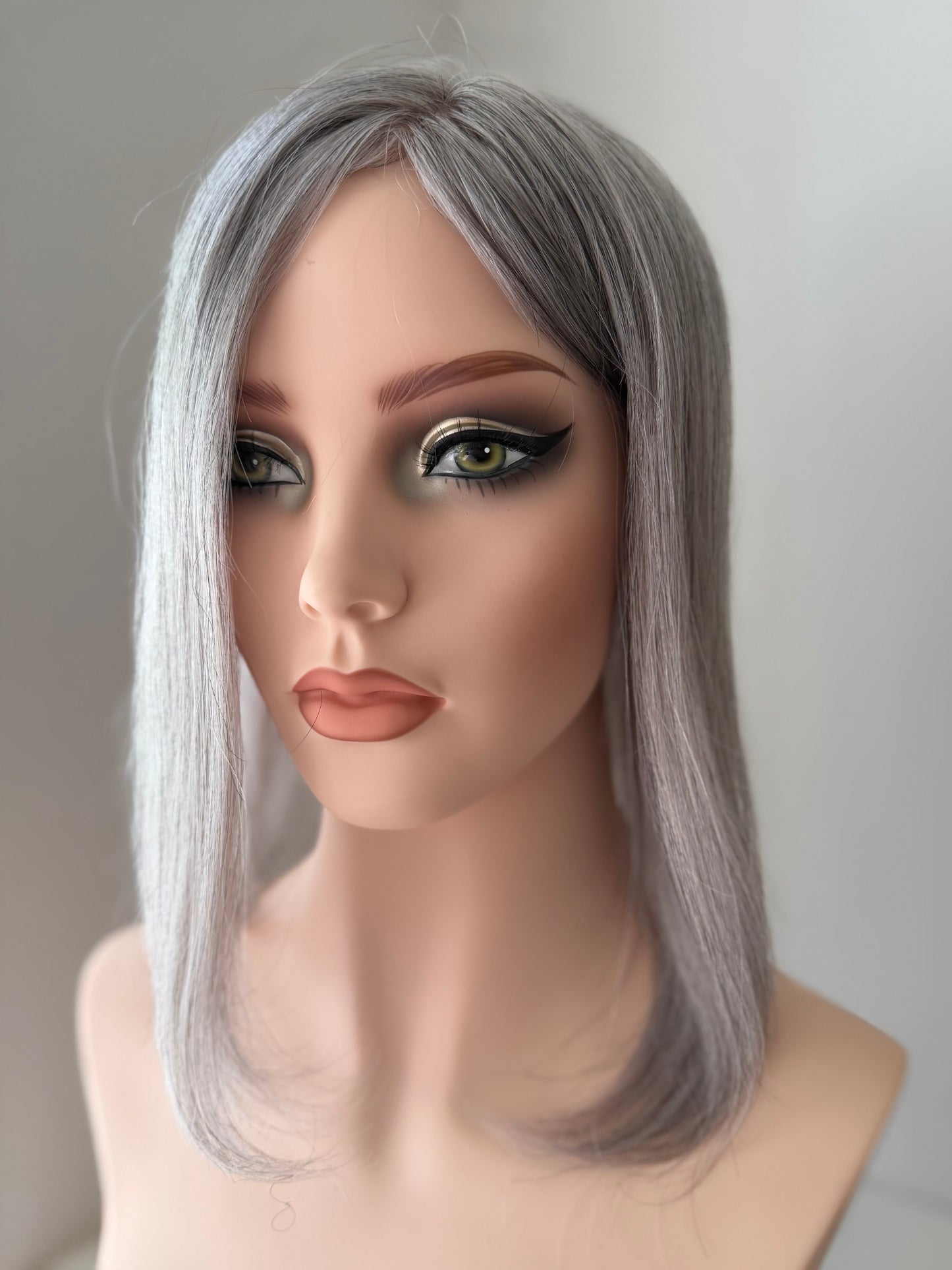 Silhouette Volumiser - Grey & Blended Shades
